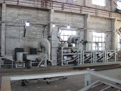 Sunflower seeds dehulling and separating machine