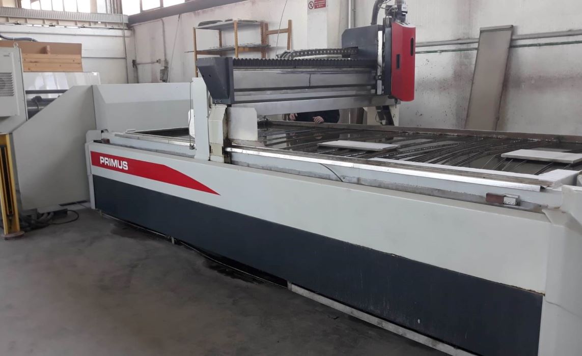 Waterjet.    